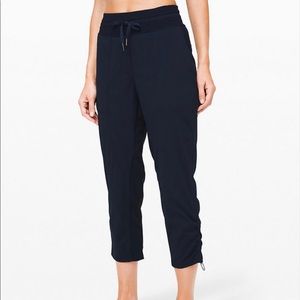 Lululemon Dance Studio Crop